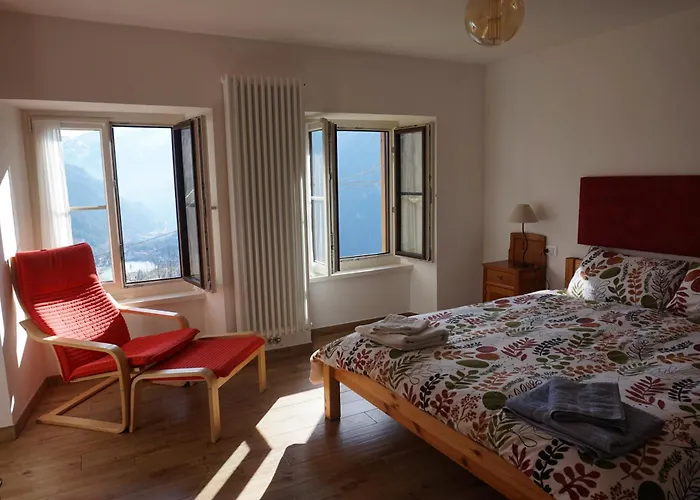 Civetta Panoramic Mountain アッレゲ